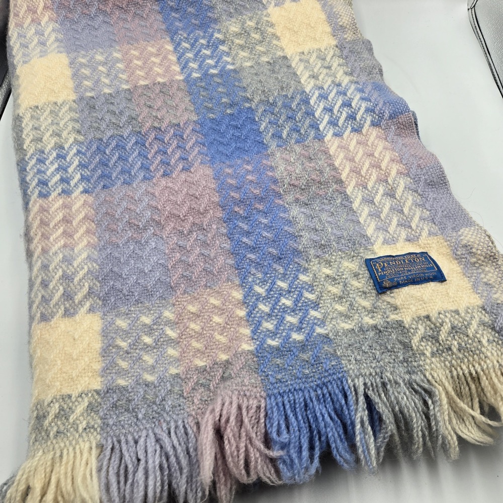 Vtg Pendleton Wool Throw Baby Blanket Creamy Pastel Fringe Spiral Weave 61x46"